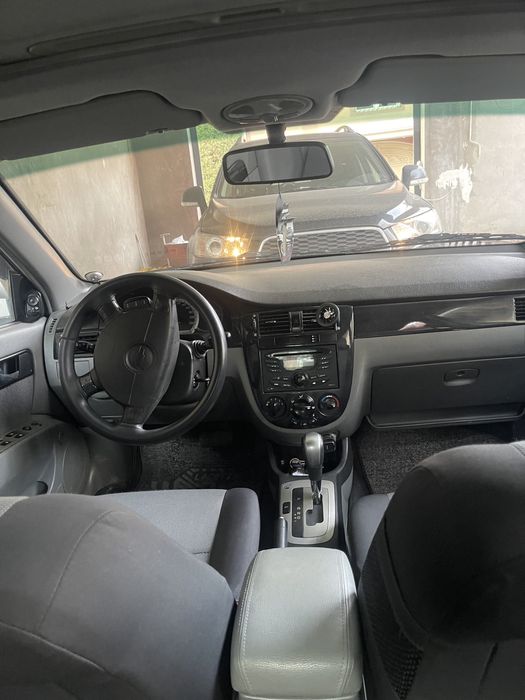 Lacetti 2014 йил сотилади срочно люк бор 3 позиция