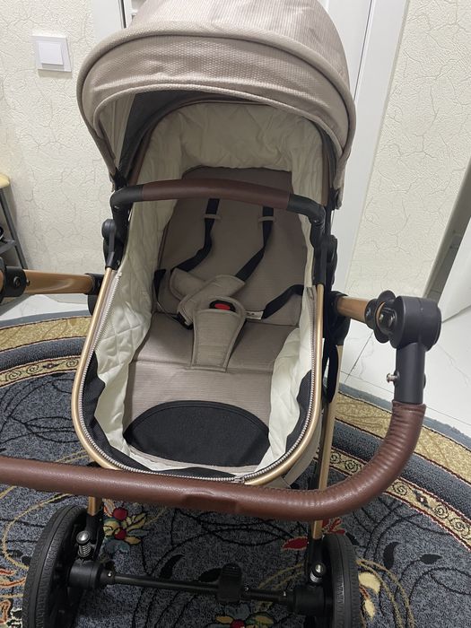 Продам коляску