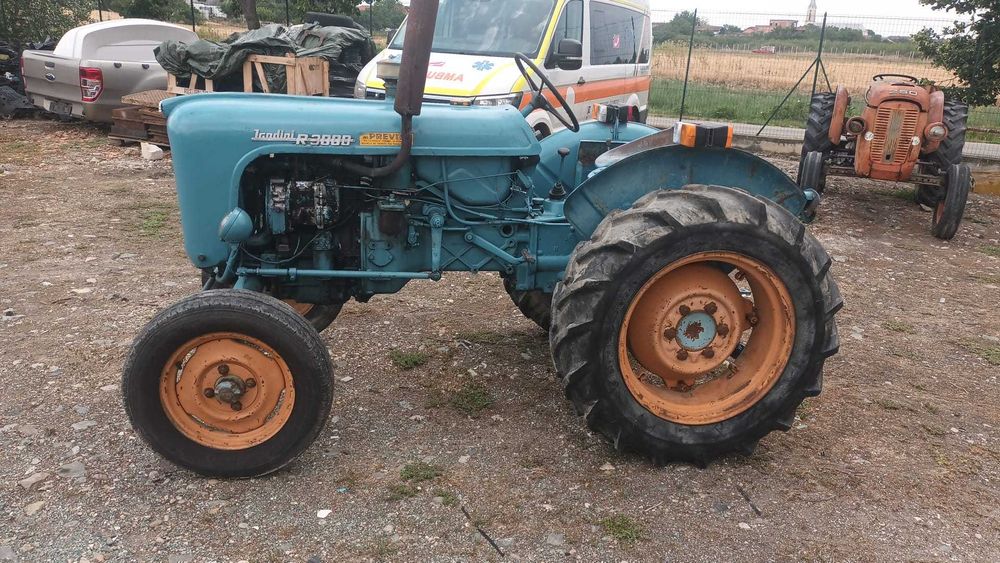 Tractor agricol Landini R3000