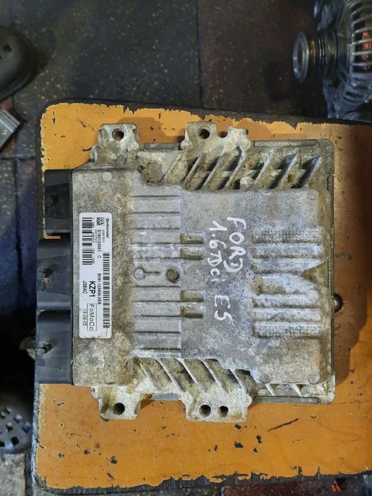 Calculator motor ecu motor ford focus 3 1.6tdci t3db euro5 cod bv6112a