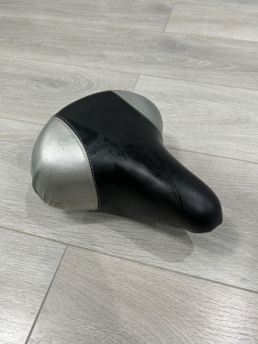 Продам сидушку для велосипеда