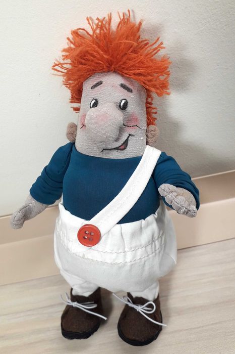 Кукла Карлсон. Фрекен Бок. Ръчно изработена.