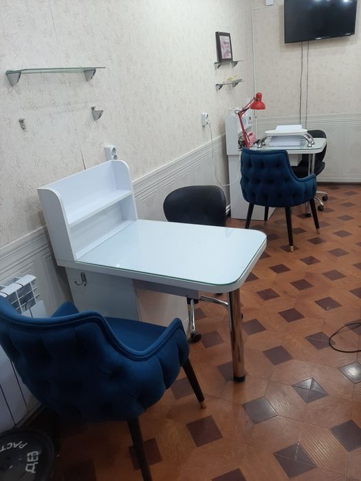 Сдается место в салоне для маникюра