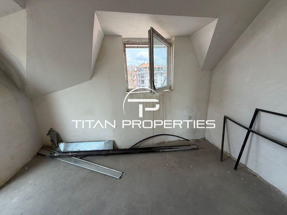 Ексклузивна оферта! Тристаен на 2 нива с АКТ 16 в гр. Айтос