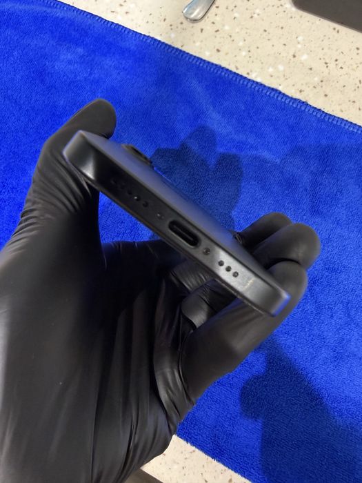 Срочно! Iphone 16 128гб