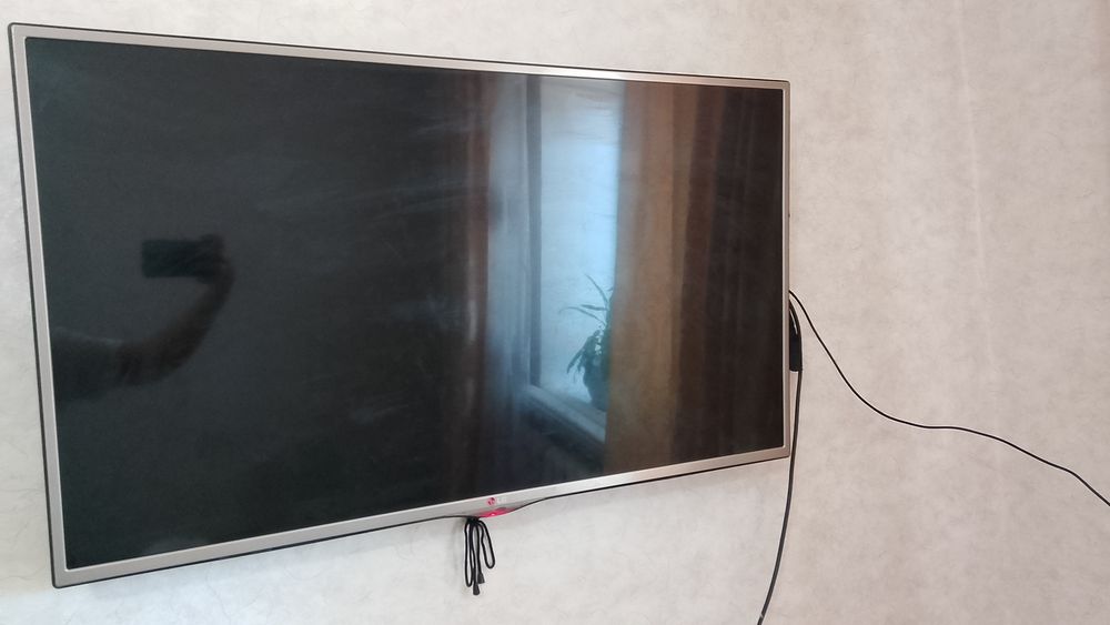 Продам телевизор