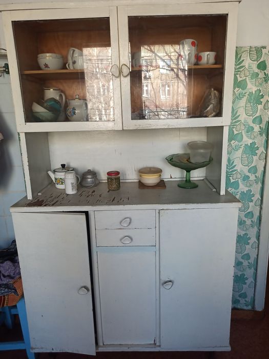 Продам шкаф кухонный