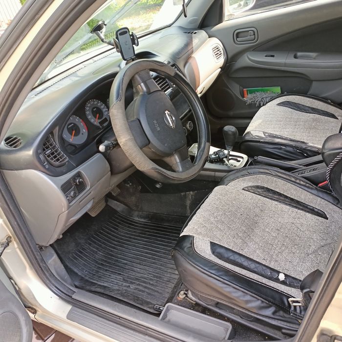 Продам автомобиль Ниссан классик Альмера