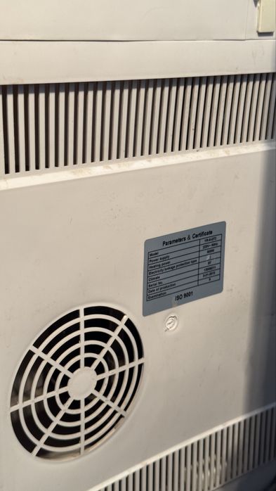 Продам диспенсер для воды