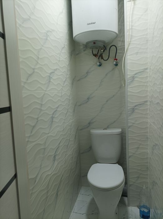 Uy sotiladi 3 xonali