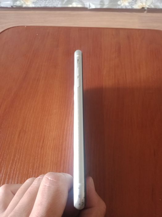 Продам Айфон 11 128гб