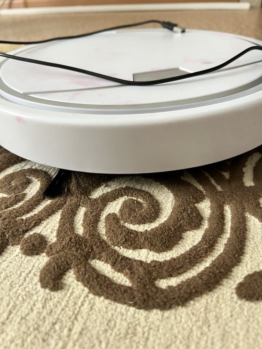 Робот пылесос средней мощности