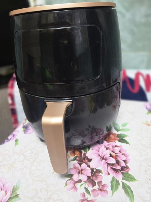 Ayr fryer folosit o singura dată. Predare personala în Piatra Neamț