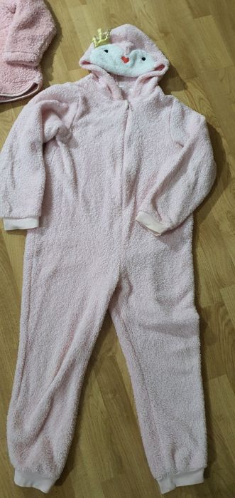 Вещи на девочку тёплые зимние