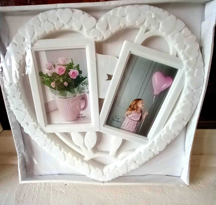 Колаж Монстърхай Дисни принцеси органайзер Виолета Фотьойл Куче Мопс