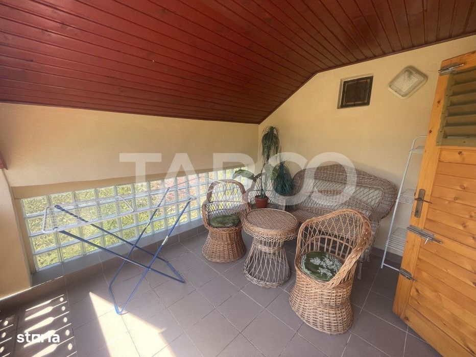 Casa individuala zona de munte 6 camere si teren 1030 mp Vale Sibiu
