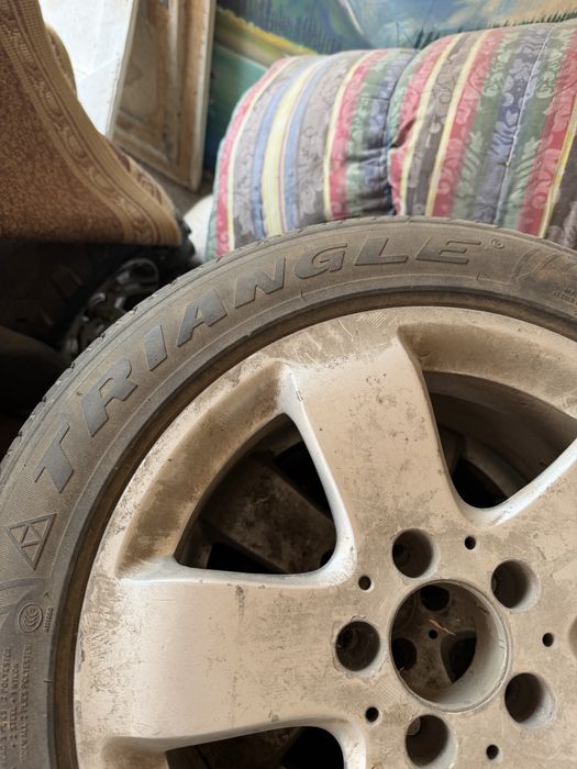 Продам диски резины мерс 124