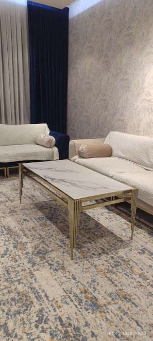 Журнальный столик акриловая керамическая