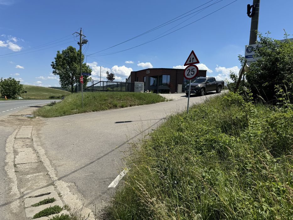 Vand 1000 MP Intravilan Suceagu , Bonanza Pentru Casa , Hala