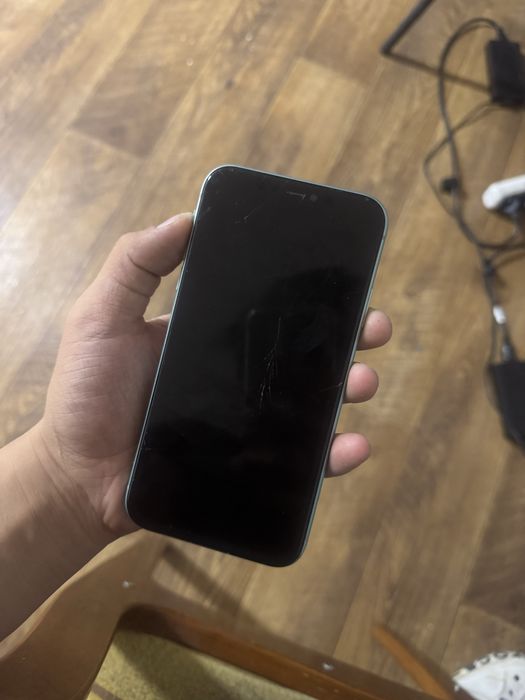 Iphone 11 64/100%
