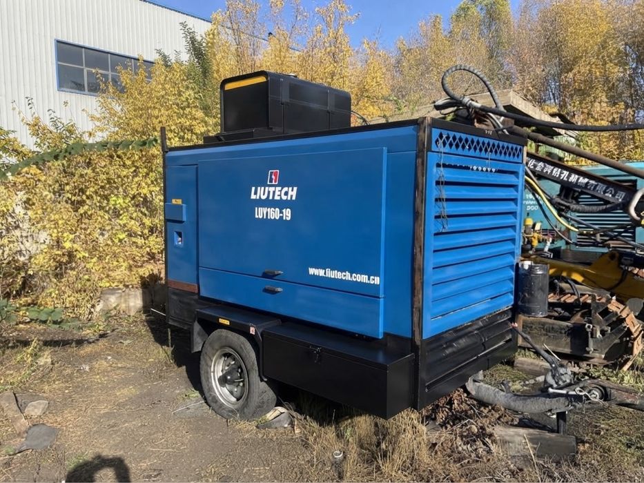 Продам компрессор LUY 180-19