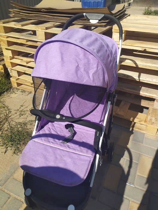 Коляска прогулочная