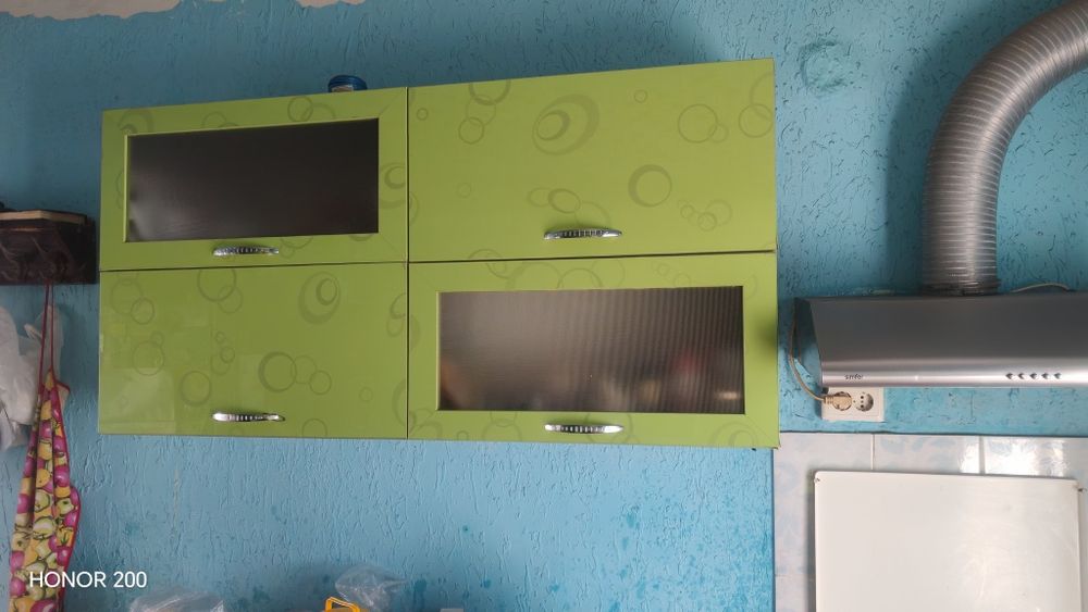 Кухонный гарнитур в отличном состоянии