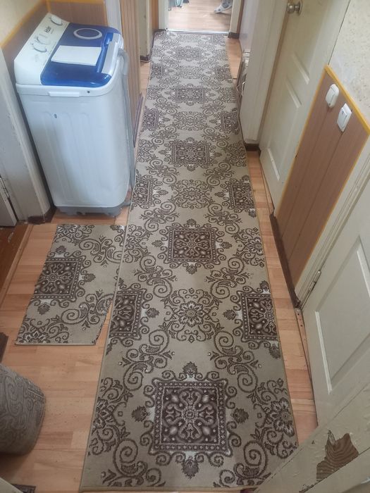 Гилам холати зур. Буйи 5 метр. Эти 80 см. Келишилган холда сотаман