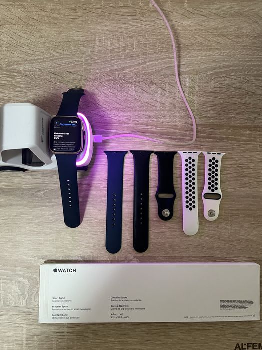 Apple watch SE 44mm 32gb 95%
