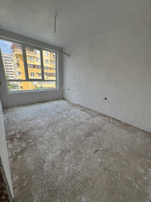 Продава се Тристаен апартамент в Пловдив, Кючук Париж - 97 кв.м за 1490 €/кв.м - Снимка #4