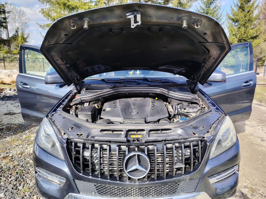 Vand Mercedes ML 350 an fabricatie 2013