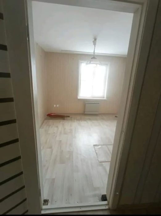 Продам дом в посёлке Еңбек