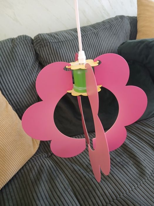 Детска лампа цвете