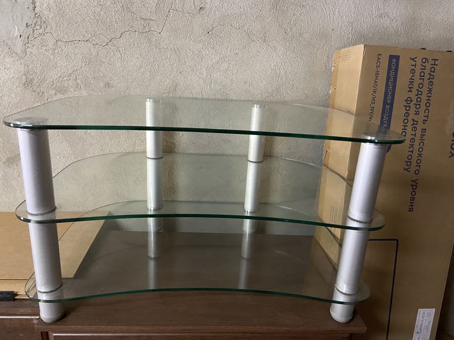 Журнальный столик