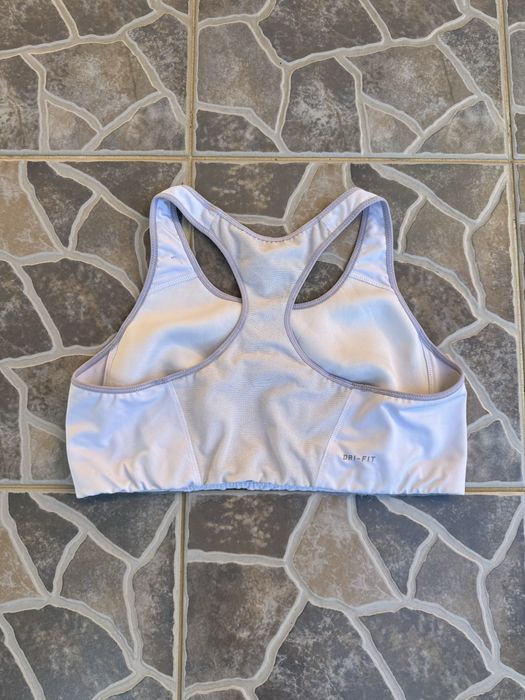 Дамско бюстие Nike