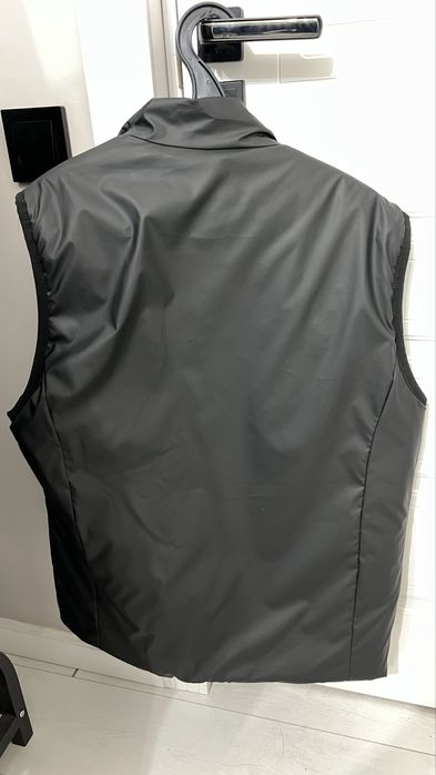 Безрукавка.