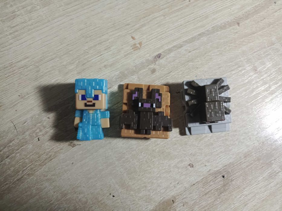 фигурки kinder Joy