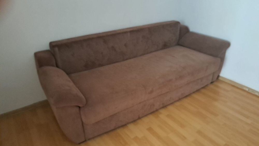 Garsoniera de închiriat