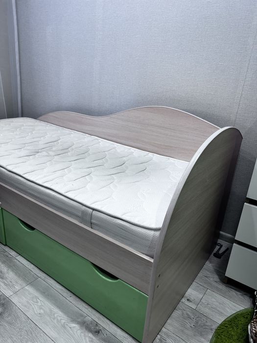 Продам Кровать Версаль