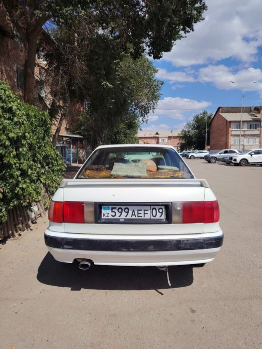 Продам AUDI 80 B4