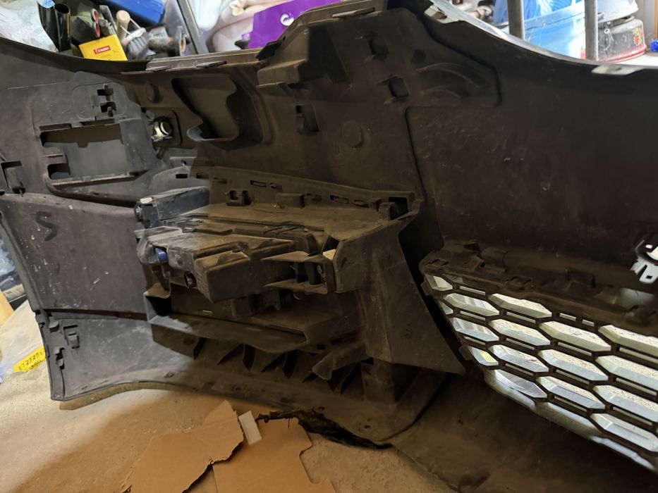 G30 M пакет бампер передний