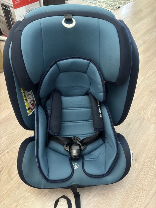Автокресло Babyton