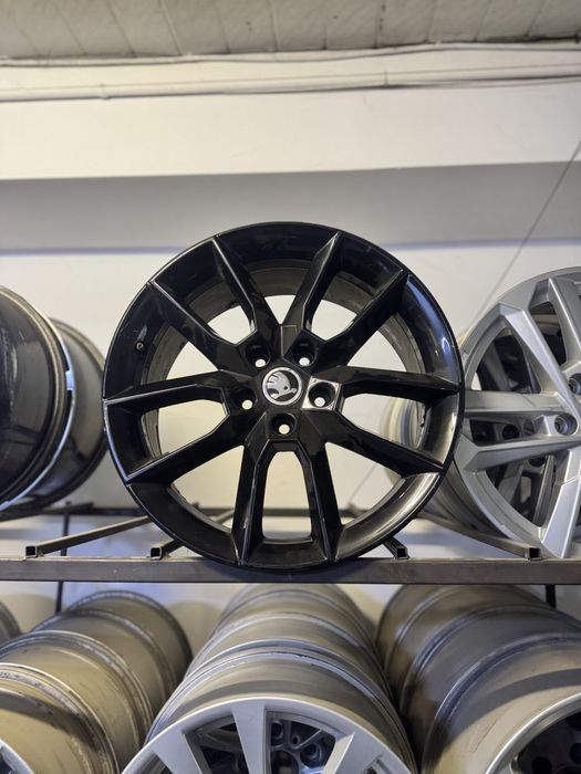 Jante Originale Skoda R18 ,  Karoq, Kodiaq, Octavia , Superb , Stare impecabila !