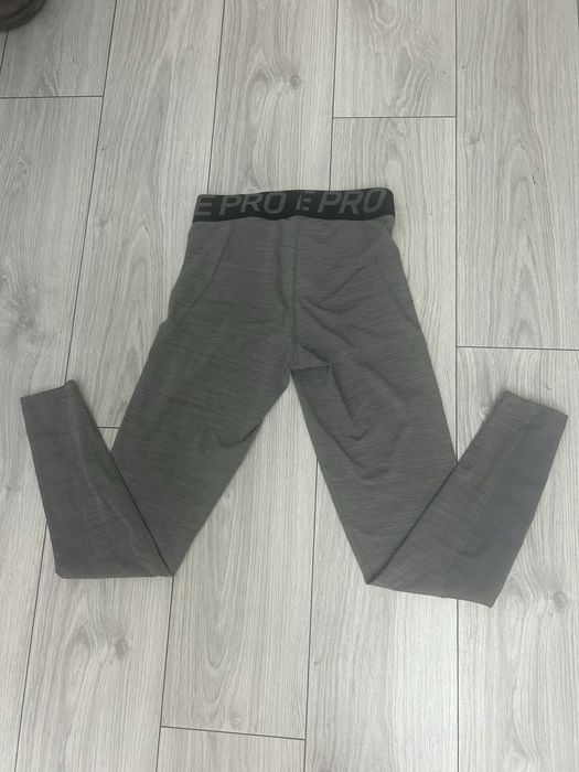 Nike pro сив клин