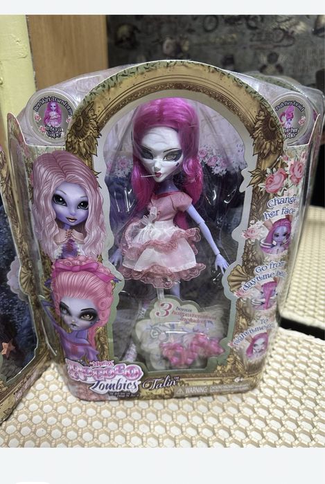 Продам кукол коллекционных!