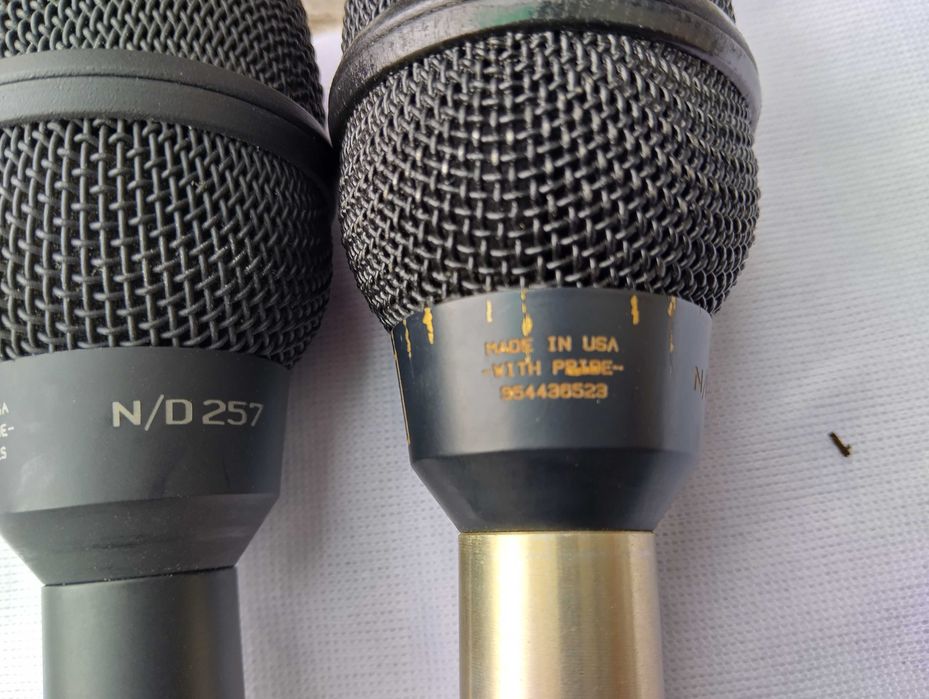 Микрофон Electrovoice