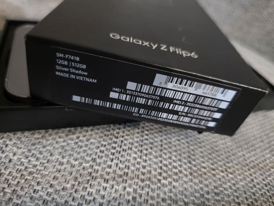 Samsung Galaxy z flip6