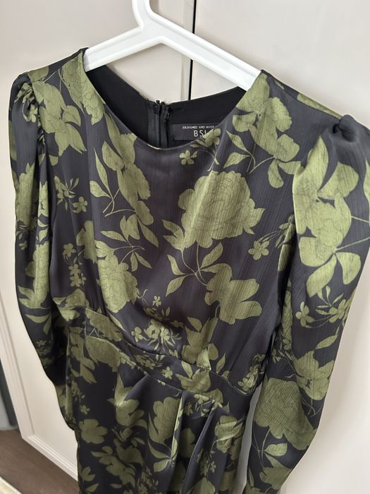 Продается платье