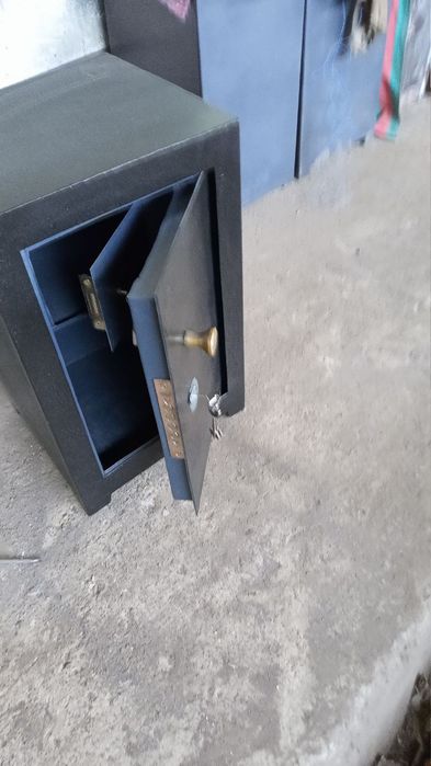 Сейф хар хил турдаги