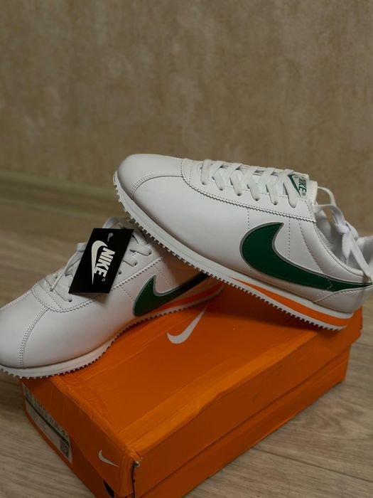 Продам Nike Cortez